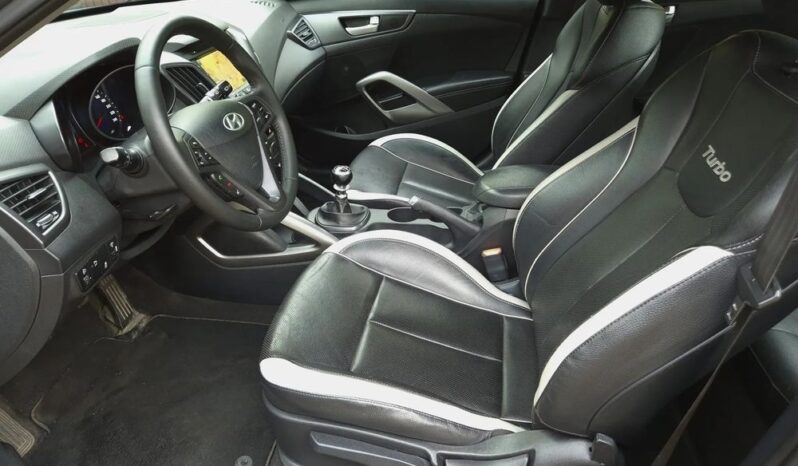Hyundai Veloster 1.6 Turbo Matt Finish full