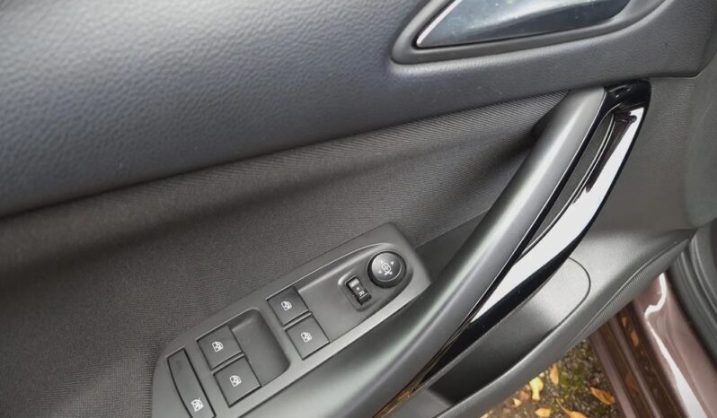 Opel Astra 1.4 Turbo Dynamic full