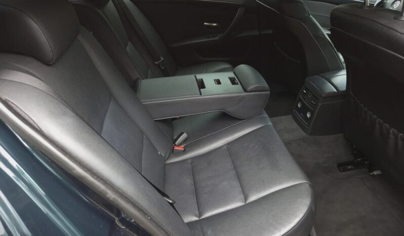 BMW Seria 5 530d Sport-Aut full