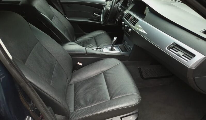 BMW Seria 5 530d Sport-Aut full