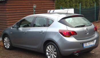 Opel Astra COSMO Serwisowana Pół Skóra Klimatronik Bluetooth Tempomat GWARANCJA full