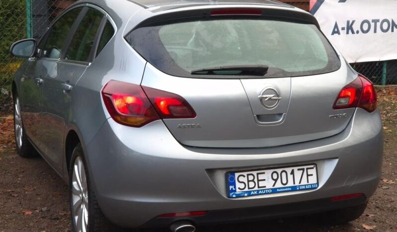 Opel Astra COSMO Serwisowana Pół Skóra Klimatronik Bluetooth Tempomat GWARANCJA full