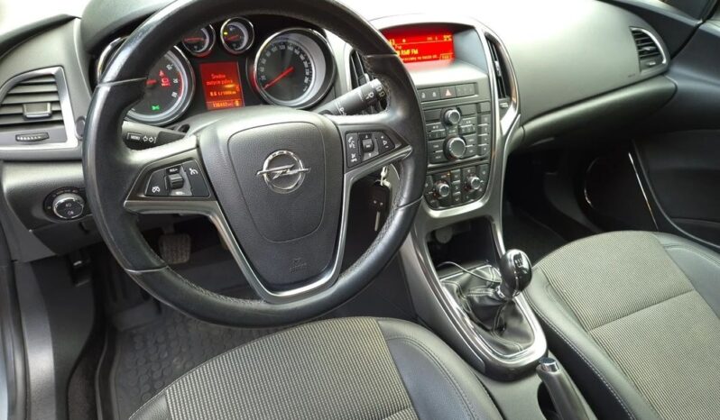 Opel Astra COSMO Serwisowana Pół Skóra Klimatronik Bluetooth Tempomat GWARANCJA full