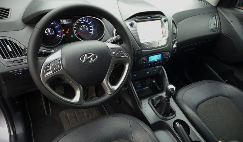 Hyundai ix35 Xenon 2xLED Nawigacja Kamera Pół Skóra 4xGrzane Fotele GWARANCJA full