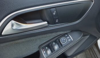 Mercedes-Benz Klasa A Bezwypadkowy Bi Xenon Pół Skóra Led Sportowe Grzane Fotele full