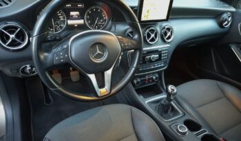 Mercedes-Benz Klasa A Bezwypadkowy Bi Xenon Pół Skóra Led Sportowe Grzane Fotele full