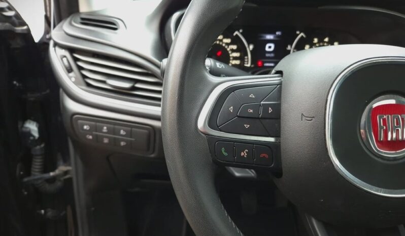 Wersja Lounge LED Nawigacja Kamera Cofania Radar Grzane Fotele 2 kpl. Kół full