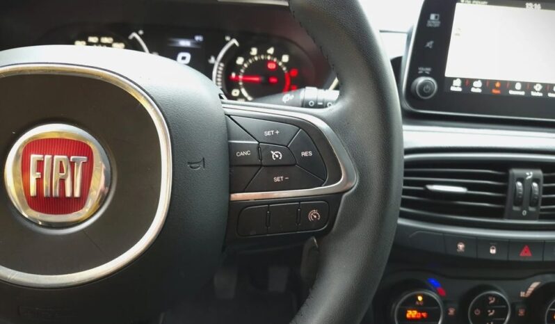 Wersja Lounge LED Nawigacja Kamera Cofania Radar Grzane Fotele 2 kpl. Kół full