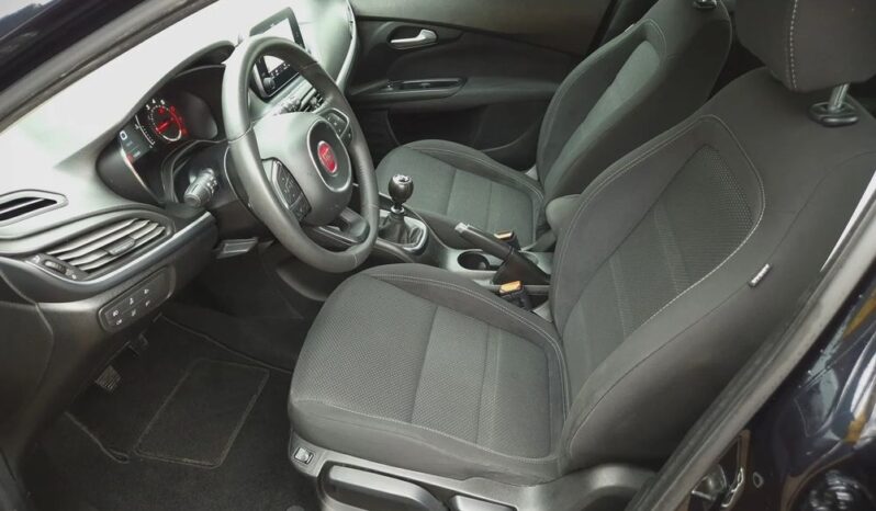 Wersja Lounge LED Nawigacja Kamera Cofania Radar Grzane Fotele 2 kpl. Kół full