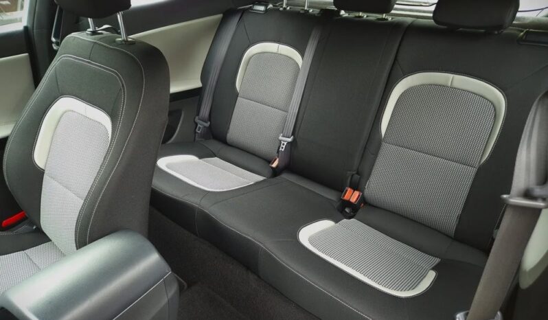 Kia ProCeed pro Ceed 1.6 GDI Spirit full