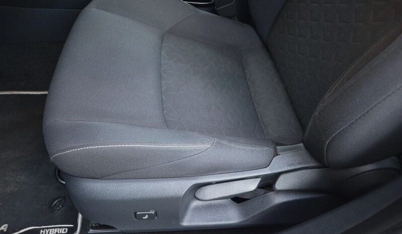 Toyota Corolla Full LED Android/Apple Kamera Radar Tempomat ACC Podgrz. Fotele GWAR full