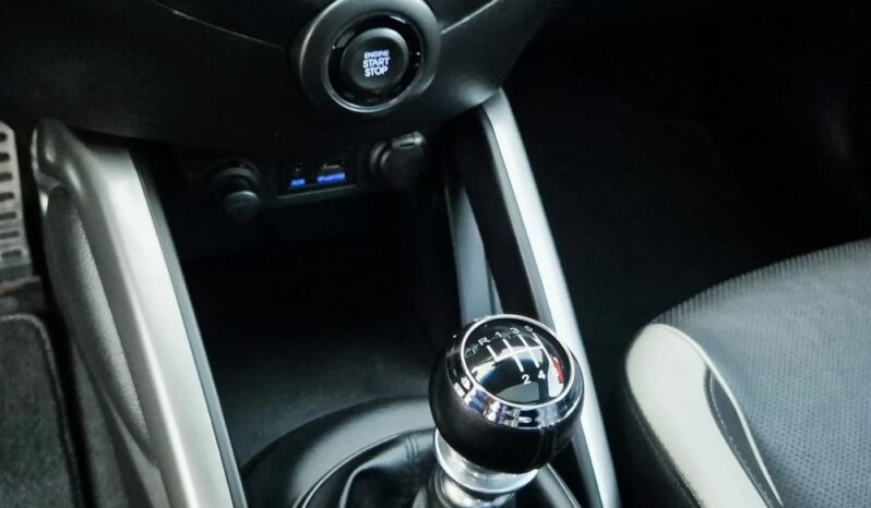 Hyundai Veloster Panorama Nawi Kamera Skóra LED Podgrz. Fotele/ Kier. Webasto Gwar. full