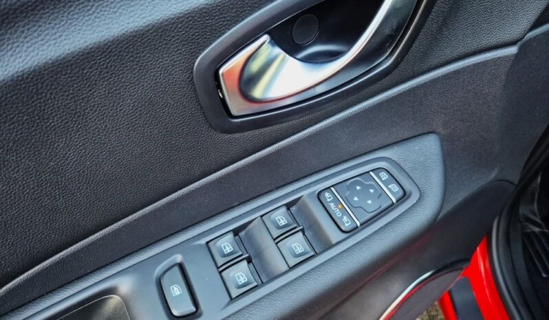 Renault Captur Full LED Nawigacja Kamera Android/Apple Martwe Pole Czujniki full