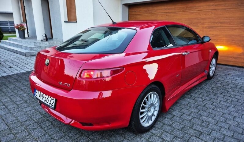 Alfa Romeo GT full