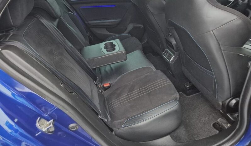 Renault Megane ENERGY TCe 205 EDC GT full