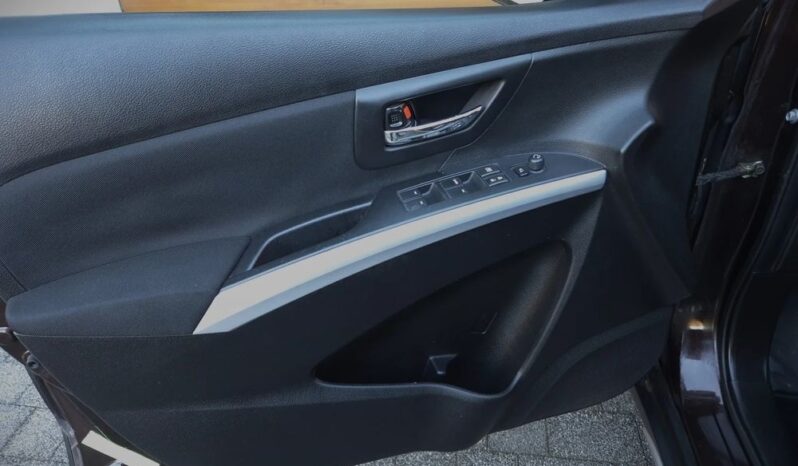 Suzuki SX4 S-Cross Bezwypadkowy Xenon Nawigacja Kamera cofania Keyless Czujniki full
