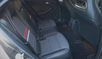 Mercedes-Benz Klasa A Bezwypadkowy Bi Xenon Pół Skóra Led Sportowe Grzane Fotele full