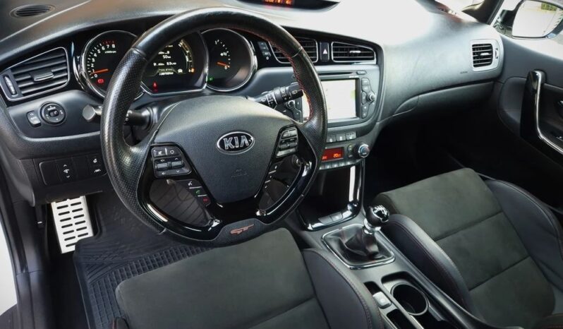 Xenon Nawi Kamera Alcantara Podgrz. Fotele/Kierownica Lakier Perła full