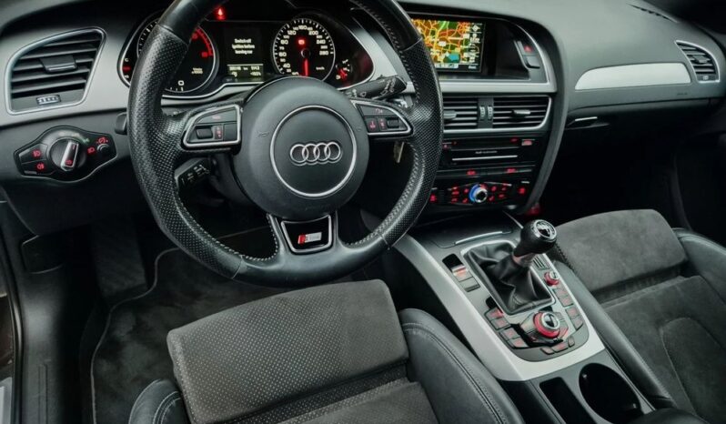 S-Line Sportpaket Bi Xenon Led Nawi Skóra/Alcantara Czarny sufit 2xALU full