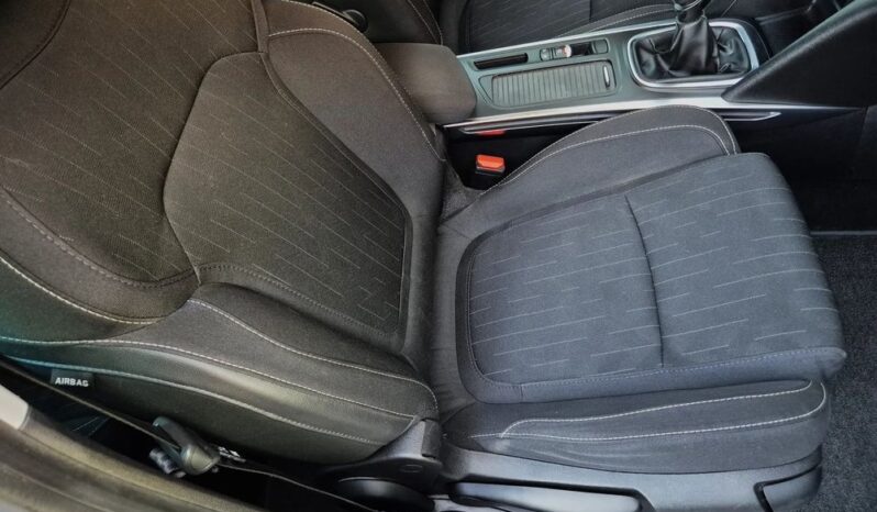 LED Nawigacja Kamera Android/Apple Znaki drogowe Podgrz. Fotele GWAR. full