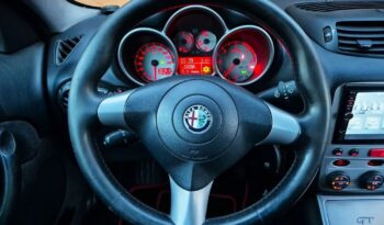 Alfa Romeo GT full
