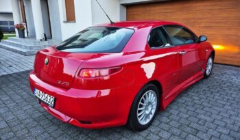 Alfa Romeo GT full