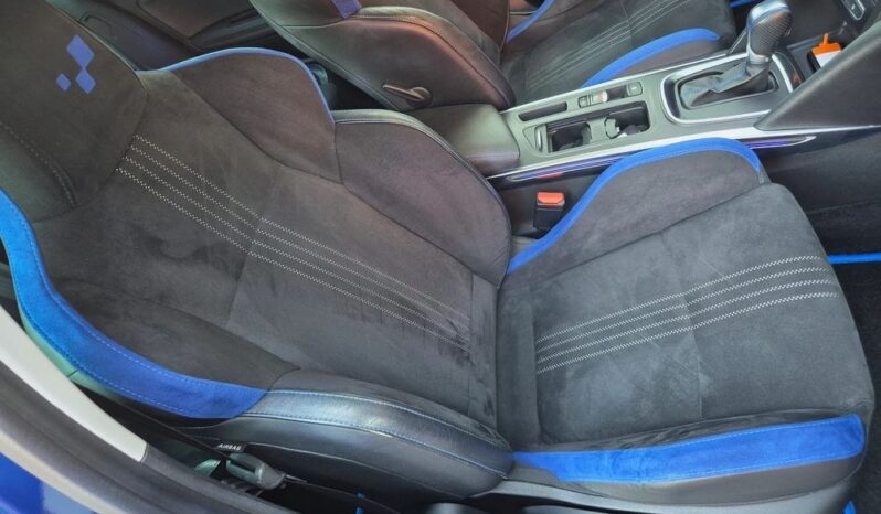 Renault Megane ENERGY TCe 205 EDC GT full