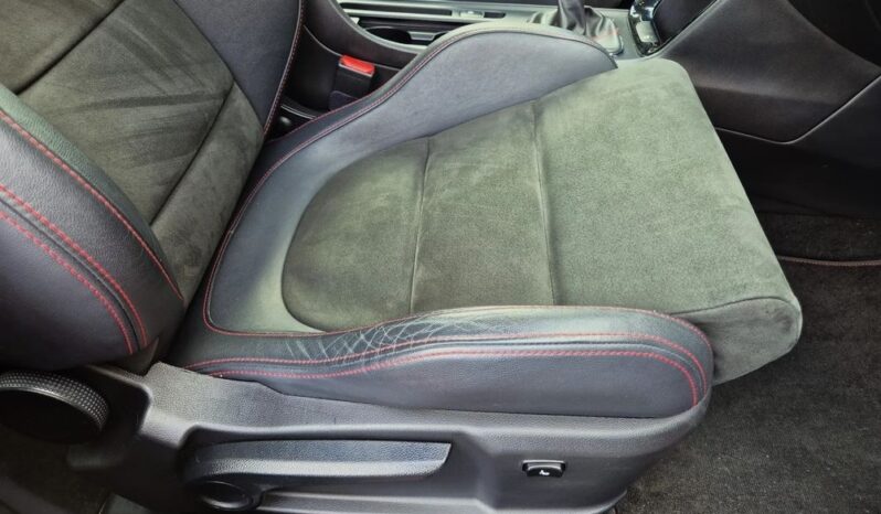 Kia Ceed Lift Serwis Xenon Nawi Kamera Panorama Alcantara 2 kpl. Alu Gwar full