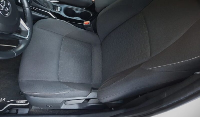 Toyota Corolla VAT 23 LED Android/Apple Kamera Radar Tempomat ACC Podgrz. Fotele Gwarancja full