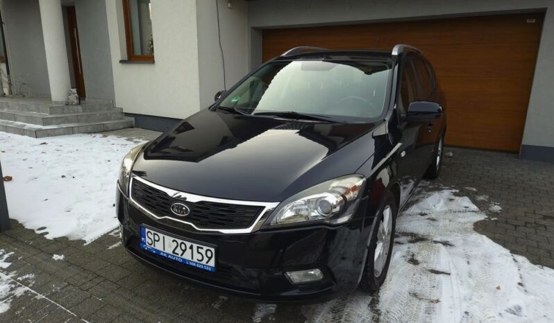 Kia Ceed full