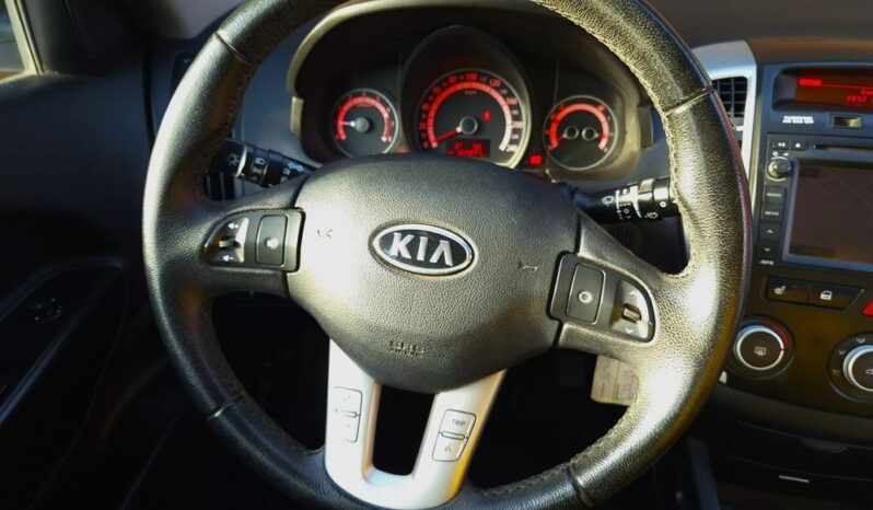 Kia Ceed full