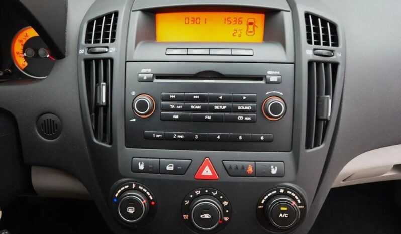 Kia Ceed Super Stan Cała oryginał LPG Prins Klimatyzacja Grzane Fotele Komputer full