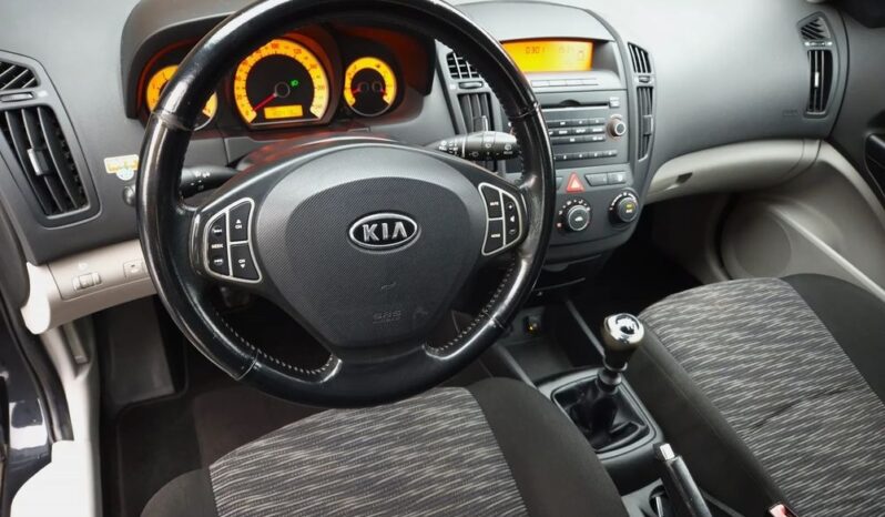 Kia Ceed Super Stan Cała oryginał LPG Prins Klimatyzacja Grzane Fotele Komputer full
