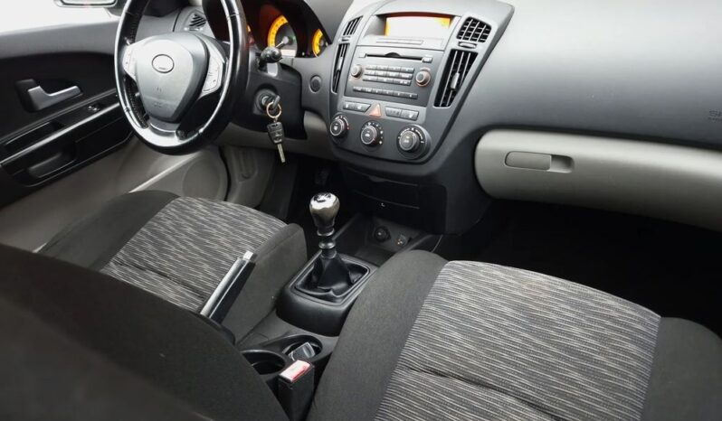 Kia Ceed Super Stan Cała oryginał LPG Prins Klimatyzacja Grzane Fotele Komputer full