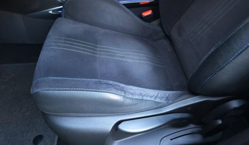 Renault Megane Full LED Nawigacja Bose 4Control Asystent Head UP Alcantara full