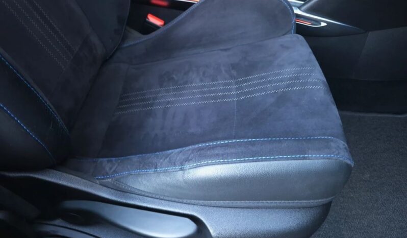 Renault Megane Full LED Nawigacja Bose 4Control Asystent Head UP Alcantara full