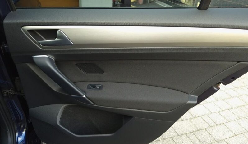 Volkswagen Golf Sportsvan Super Stan Serwis Xenon Panorama Kamera Nawi Android Apple Car full