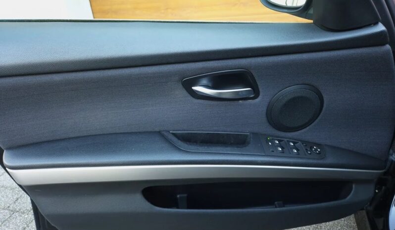 BMW Seria 3 258KM Xenon Nawi Professional Pół Śkóra Tempomat ACC Klimatronik full