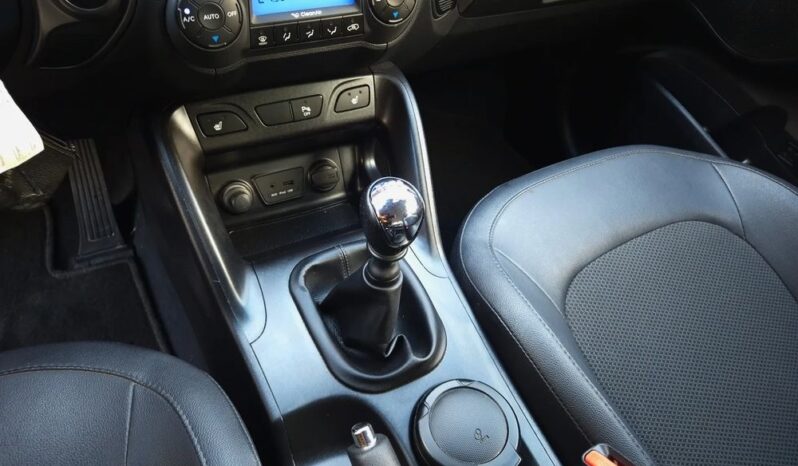 Hyundai ix35 Super Stan Nawigacja Android/Apple Led Pół skóra 4x Grzane Fotele full