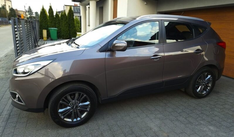 Hyundai ix35 Super Stan Nawigacja Android/Apple Led Pół skóra 4x Grzane Fotele full