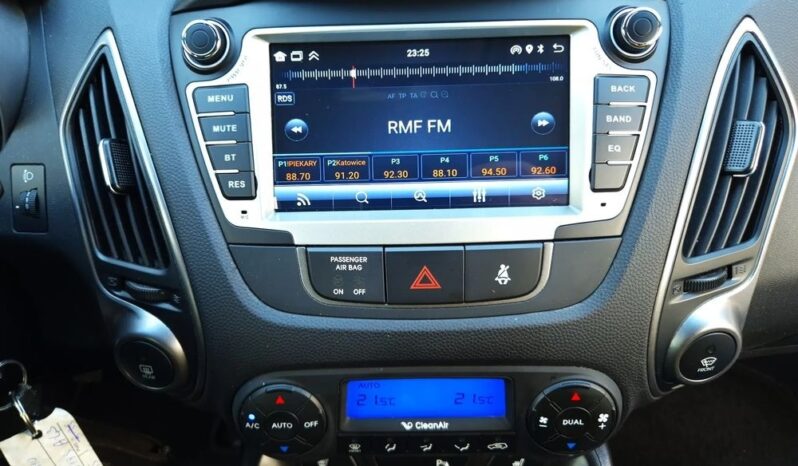 Hyundai ix35 Super Stan Nawigacja Android/Apple Led Pół skóra 4x Grzane Fotele full