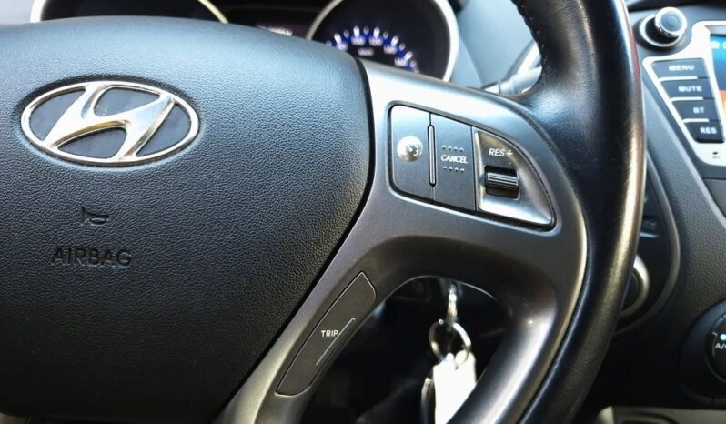 Hyundai ix35 Super Stan Nawigacja Android/Apple Led Pół skóra 4x Grzane Fotele full