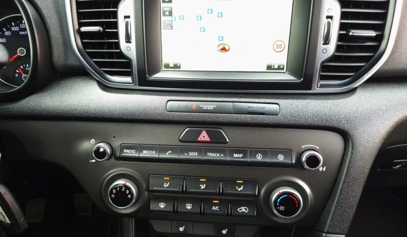 Kia Sportage 1 wł. B.D. Stan Nawigacja Kamera Grzane Fotele Znaki 2kpl. kół full