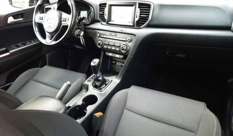 Kia Sportage 1 wł. B.D. Stan Nawigacja Kamera Grzane Fotele Znaki 2kpl. kół full