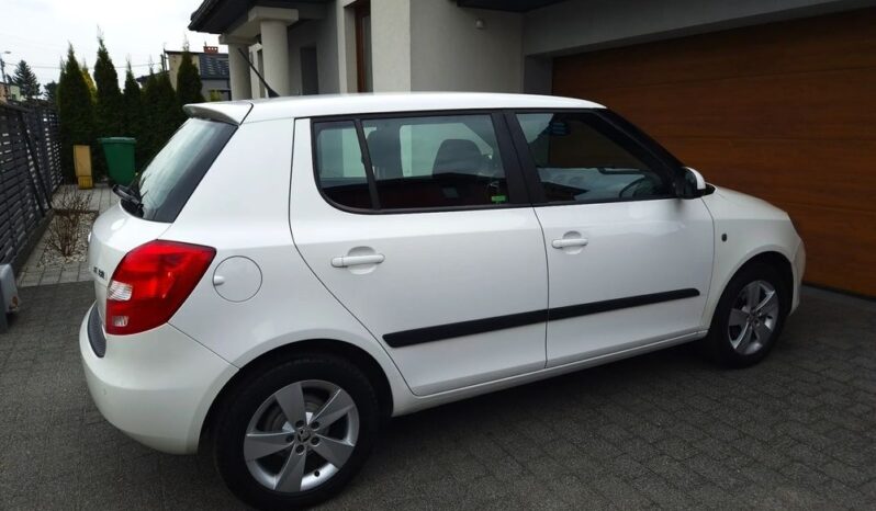 Skoda Fabia Salon Pl. 1rej. 2015r Klima El. Szyby Kamera Czujniki 2 kpl. kół Gwar. full