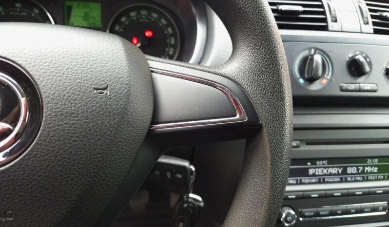 Skoda Fabia Salon Pl. 1rej. 2015r Klima El. Szyby Kamera Czujniki 2 kpl. kół Gwar. full