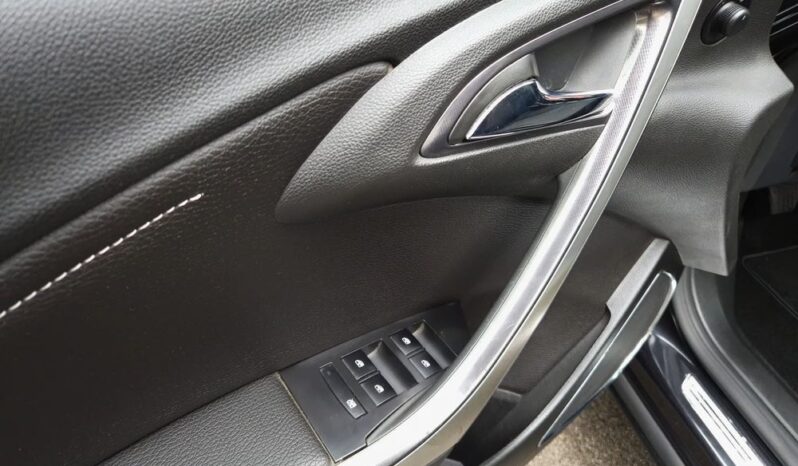 Opel Astra Serwis Bi Xenon Nawigacja Pół skóra Grzane Fotele/Kierownica full