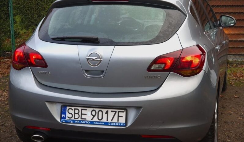 Opel Astra COSMO Serwisowana Pół Skóra Klimatronik Bluetooth Tempomat GWARANCJA full