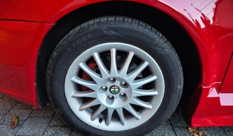 Alfa Romeo GT full