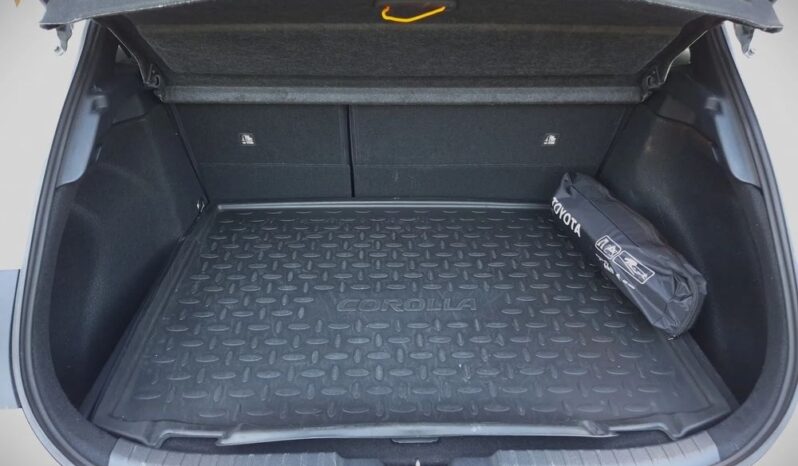 Toyota Corolla VAT 23 LED Android/Apple Kamera Radar Tempomat ACC Podgrz. Fotele Gwarancja full